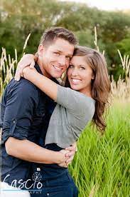 A Great Image Couple Photography Poses Couple Photography Engagement Photo Poses