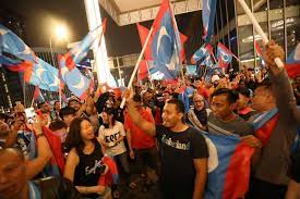 My opinion is pakatan harapan will win ge14, thanks to bn making life so difficult for malaysians with gst, tumbling of the ringgit, reducing of our buying power, the jump in inflation and removal of all sorts of subsidies. What Effect Did Social Media Have On The Malaysian Election Result Today