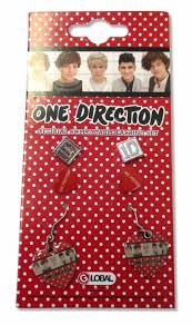 One direction is an british boy band. One Direction 3 Pair Earring Set Hearts 1d Logo New Official Music Jewelry Storepaperoomates Shop Cheapest Online Global Marketplace
