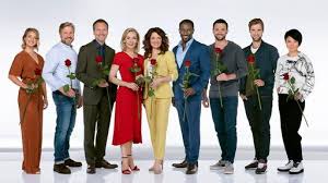 Damit haben beide nicht gerechnet.tatjana macht sich sorgen um nadja, die angst vor ihrem.rote rosen. Bilder Staffel 18 Das Sind Die Neuen Rote Rosen Ard Das Erste