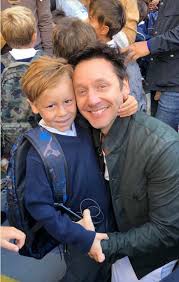Maybe you would like to learn more about one of these? Pampita Y Benjamin Vicuna Juntos En El Primer Dia De Clases De Sus Hijos Guioteca
