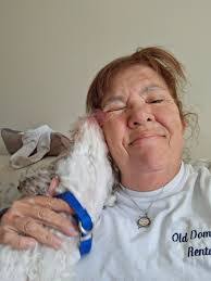 Joyce Drennan's Instagram, Twitter & Facebook