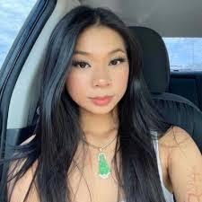 Jade Rendon's Instagram, Twitter & Facebook