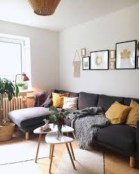 Du Magst Es Lieber Ausgefallen Der Charmante Couchtisch Venus Wird Dich Nicht Enttauschen Mit Seinem Ab Wohnzimmerfarben Wohnzimmer Gestalten Wohnzimmer Sofa