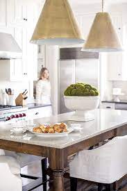 Tour A Luxurious And Bright Southern Home Home Decor Kitchen Interior Design Kitchen Beautiful Kitchens