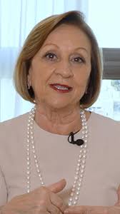 Hoje, as carreiras não seguem mais um plano linear e estruturado 💼 como no  passado. Vivemos em um mundo em transformação, onde novas profissões surgem  e outras desaparecem, exigindo das organizações ...