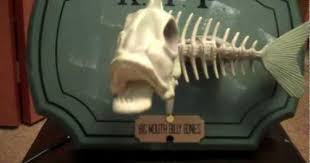 Rip Big Mouth Billy Bones Skeleton Fish Singing Bad To The Bone Have Dad S 3 Singing Fish On My Garage Wall Singing Fish Billy Bones Big Mouth