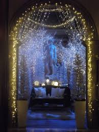 Can You Think Of A More Magical Scene Than The Glittering Lights And White Trees At Four Season Four Seasons Hotel Luxury Christmas Tree Christmas Destinations