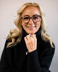 Barbara Minogue's Instagram, Twitter & Facebook