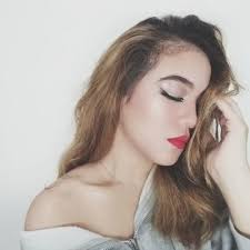 Kezia Elizabeth Ester Wijaya (@elizabeth_kezia)