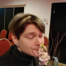 Stream Erik Johansson music