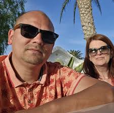 Hi Guys, I have the Denon SC4 Live controller. The built in speakers work  perfect however, I have tried to connect headphones for the first time and  not working, I have tried