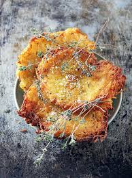 Galettes De Pommes De Terre Croustillantes Au Thym Galette Pomme De Terre Pommes De Terre Croustillantes Recettes De Cuisine