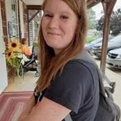 Amy Dull's Instagram, Twitter & Facebook