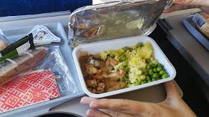 Pentru pasagerii clasei economy se admite un singur bagaj de mâna. Aeroflot Review Economy Class Bucuresti Moscova Delhi