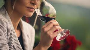 Neue Studie: Ein Glas Wein pro Tag ist NICHT gut für die Gesundheit