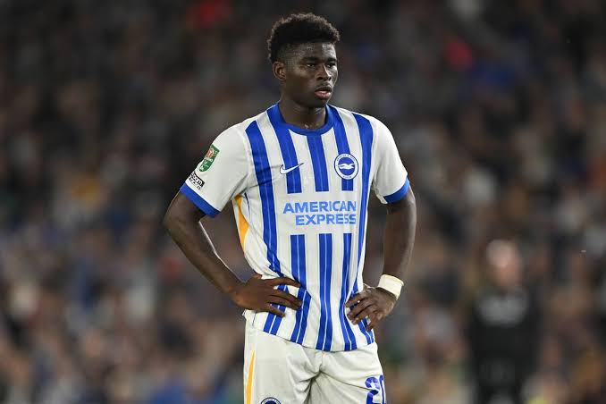 Man Utd make final transfer decision as three key Carlos Baleba questions are answered - The Mirror
