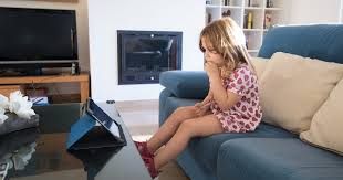 Nici amicala, dar nici scortoasa. Recomandarea Ministerului Educatiei Prescolarii Nu Trebuie Sa Fie Ascultati Sau Sa Faca Lectii Online