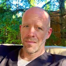 Frank Florian (@FrankTWOS)