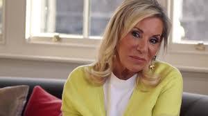 Eileen Rossi's Instagram, Twitter & Facebook