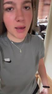 Gracie Franks's Instagram, Twitter & Facebook