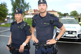 Numera anses gårdsten vara ett. Lokalpolisomrade Goteborg Syd Fick Polisen Goteborg Syd Facebook
