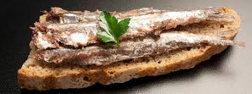 Il baccalà alla vicentina è un secondo piatto di pesce, una ricetta tipica veneta a base di merluzzo, olio d'oliva e latte! Acciughe Sotto Sale Del Mar Ligure Igp Storia E Caratteristiche