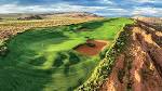 What are the best desert golf courses and destinations in the country?