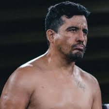 Diego Paredes Medina vs. Luis Fernando Valdez, Guerra Revolucionaria