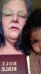 Denise Skipper (@usereverythingholy)