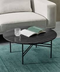 Combined with elegant metal the table feet enhance the glorious play of colours of marble or onyx. Ailish Runder Couchtisch Marmor In Schwarz Made Com