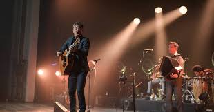 Bart peeters wat nog komen zou. Bart Peeters Houdt Extra Show In De Roma Antwerpen Pzc Nl