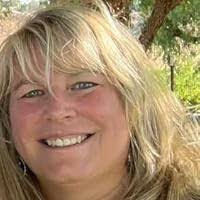 Molly Mcgill's Instagram, Twitter & Facebook