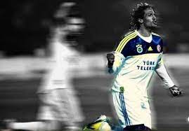 Fenerbahçe 'de oynadığı dönemde 4 gole imzasını atan ve burada da zaman zaman sürpriz bir şekilde serbest vuruşlarda topun başına geçen bruno alves, bu. Bruno Alves Fenerbahce Home Facebook