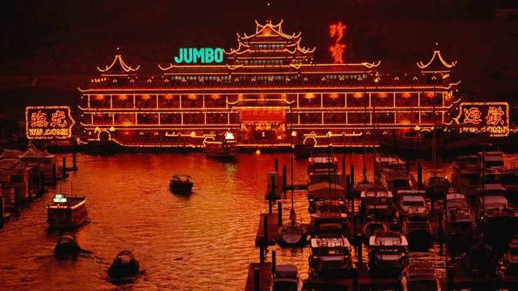 Hong Kong's Jumbo floating restaurant sinks in the South China Sea
