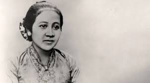 Bagi kamu yang baru belajar pianika atau piano, silahkan simpan not pianika lagu ibu kita kartini diatas. Lirik Lagu Nasional Ibu Kita Kartini News Entertainment Fimela Com