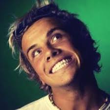 25 Julian Wilson ideas