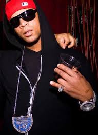 HotBoy Ronald: BIOGRAPHY