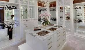 Add hooks inside cubes to organize jewelry and accessories in a neat, orderly fashion. Women Who Love Walk In Closets Community Facebook