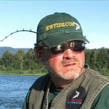 Dennis Hull (@nwfishguide)