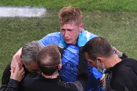 De bruyne was subbed off in the 59th minute of saturday's champions league final against chelsea because of an eye injury, according to stuart brennan of the manchester evening news. Injury Update On Kevin De Bruyne Bitter And Blue