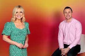 Virgin Media Customers Furious As Player Goes Down As Love Island Kicks Off Rsvp Live