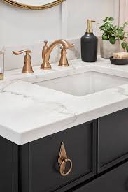 The fergusons were in search of big shade trees, plenty of space for their kiddos to play, and excellent public schools. 47 The Insider Secret On Farmhouse Bathroom Decor Joanna Gaines Fixer Upper Uncovered 59 Decorinspira Com