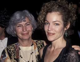 Amy Irving with mother Priscilla Pointer 1925-2025