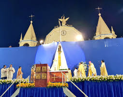 Iglesia del carmen is close to iglesia de nuestra señora del carmen. Mas De 150 Mil Peregrinos Vibran Con La Fiesta De La Virgen Del Carmen De La Tirana Videos Fotos El Boyaldia Noticias De Iquique Y Tarapaca