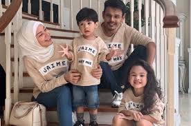 Namun begitu, bagi lisa surihani, dia memilih untuk menggunakan beras herba ponni dalam usahanya untuk mengurangkan berat badan. Lisa Surihani Bersalin Anak Ketiga Kongsi Tarikh Lahir Dengan Yusri