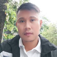 Ocupo ayuda de 3 personas más me harían un enorme favor ☺️ ayúdeme