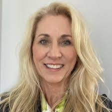 Siena Burton's Instagram, Twitter & Facebook