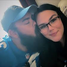 What are some toddler-friendly indoor activities to do in Traverse City?