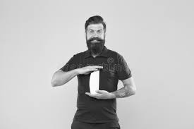 Descubre cómo los champús volumen pueden ayudarte a que tu pelo tenga más cuerpo, ingredientes que incluyen, consejos y una oferta champú volumen. Champu Extra Volumen Gel De Ducha De Champu Barbudo Y Hermoso Hombre Acondicionador De Champu Para Hombres Plastico Foto De Archivo Imagen De Adicional Haircut 166243360